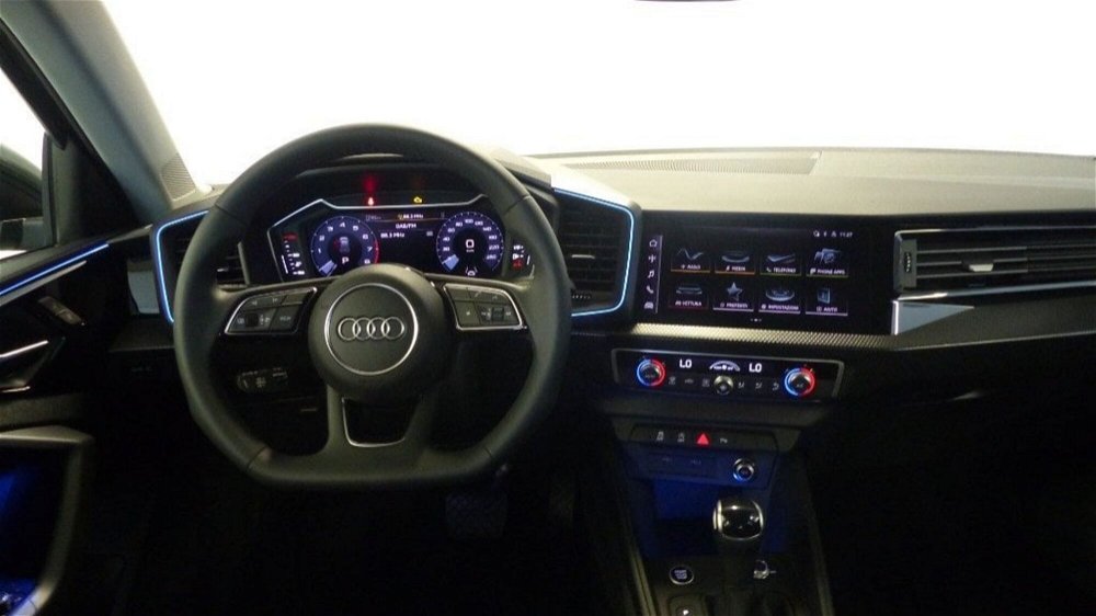 Audi A1 Sportback 30 TFSI S tronic Business del 2023 usata a Modena (3)