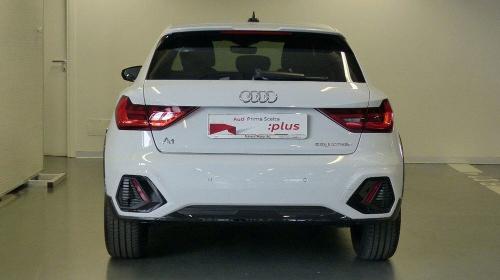 Audi A1 citycarver 30 TFSI  del 2021 usata a Modena (5)