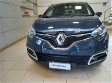 Renault Captur TCe 12V 90 CV Start&Stop Energy Intens my 17 del 2017 usata a Saronno