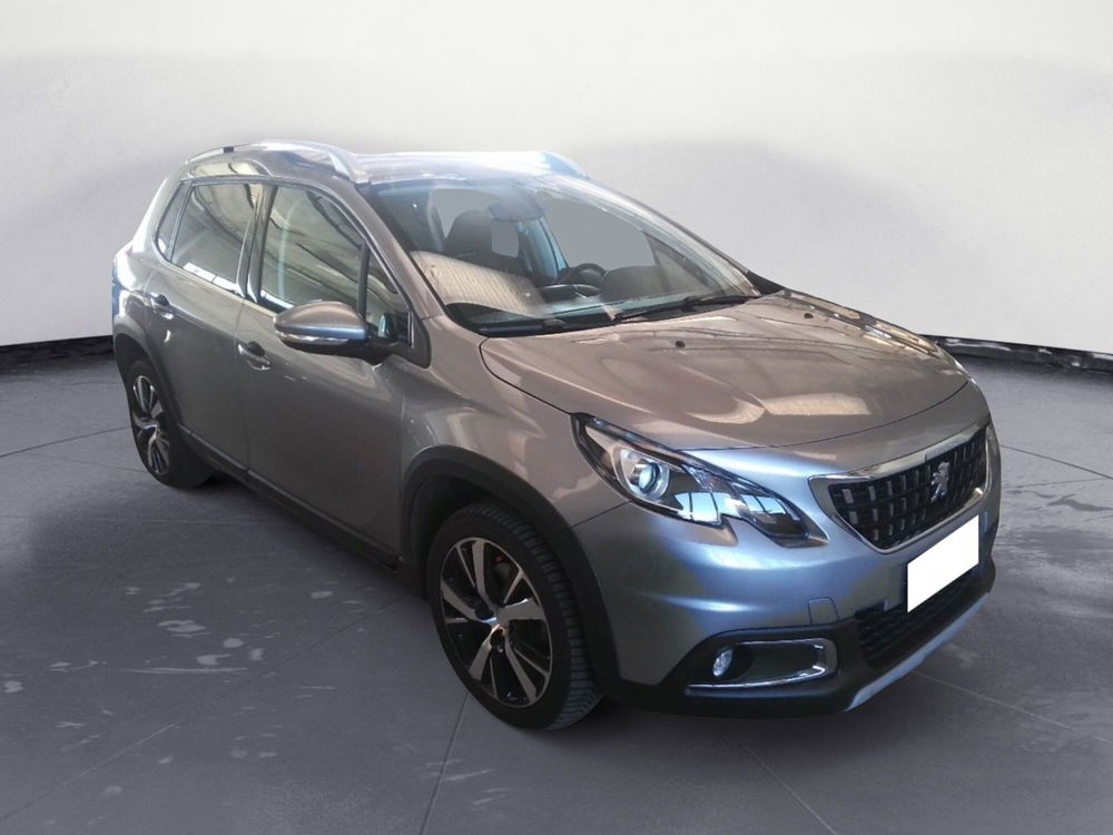 Peugeot 2008 120 EAT6 S&S Allure  del 2019 usata a Paderno Dugnano (3)