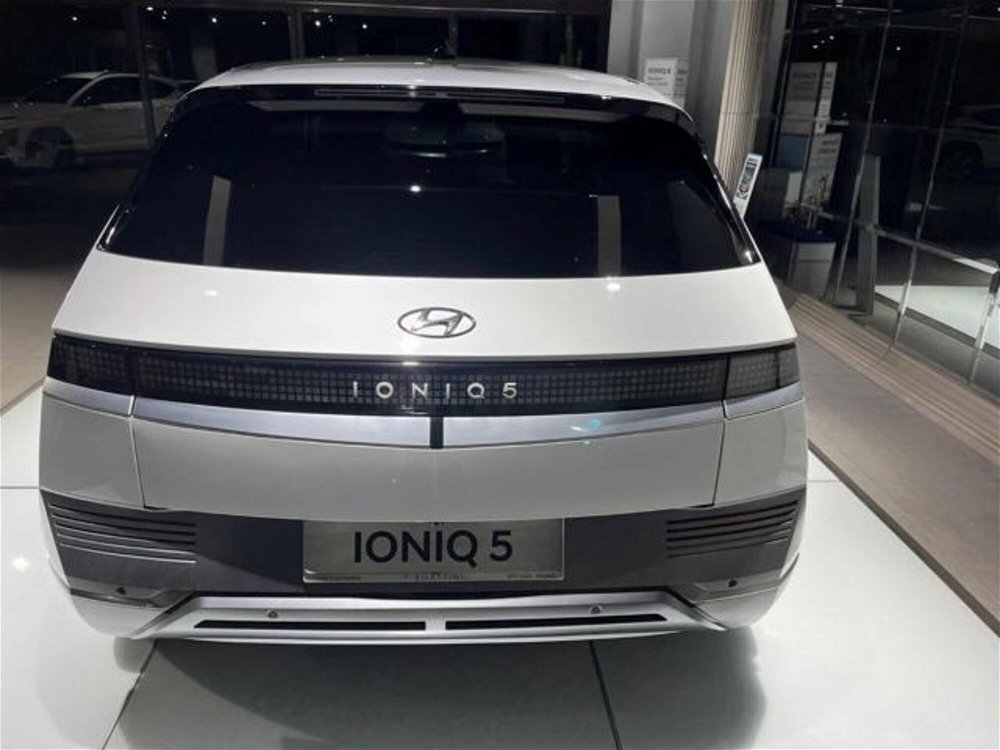 Hyundai Ioniq 5 5 72,6 kWh Evolution del 2021 usata a Pesaro (4)