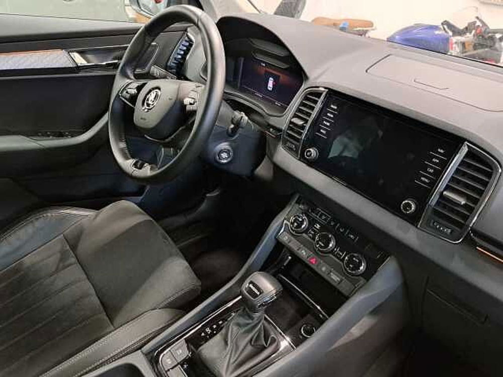 Skoda Karoq 1.5 TSI ACT DSG Style  del 2022 usata a Cagliari (4)