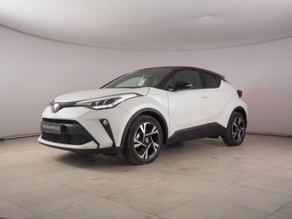 Toyota Toyota C-HR nuova a Palermo