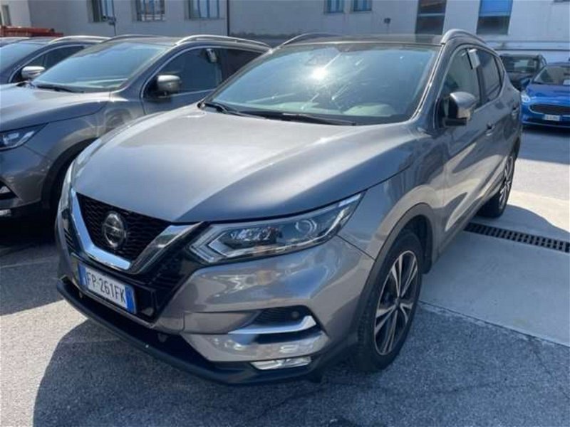Nissan Qashqai 1.2 DIG-T N-Connecta  del 2018 usata a Genova