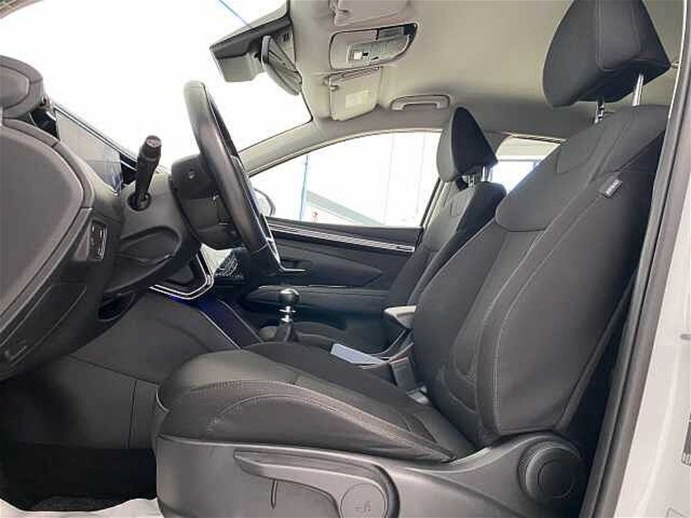 Hyundai Tucson 1.6 CRDi XLine del 2021 usata a Barletta (5)