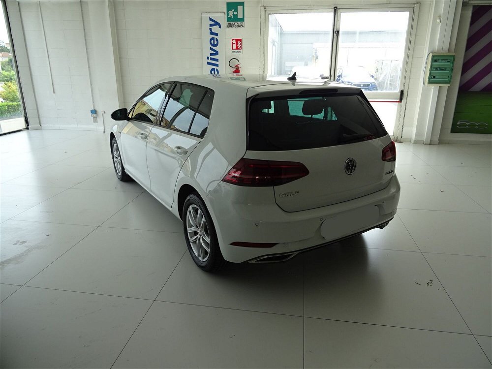 Volkswagen Golf Variant 1.5 TGI 5p. Executive BlueMotione Tech. del 2019 usata a Lucca (3)