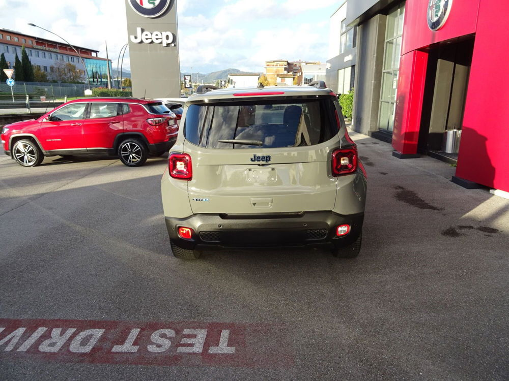 Jeep Renegade 1.3 T4 240CV PHEV 4xe AT6 Upland Cross nuova a Lucca (4)
