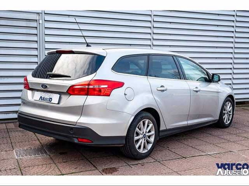 Ford Focus Station Wagon usata a Milano (13)