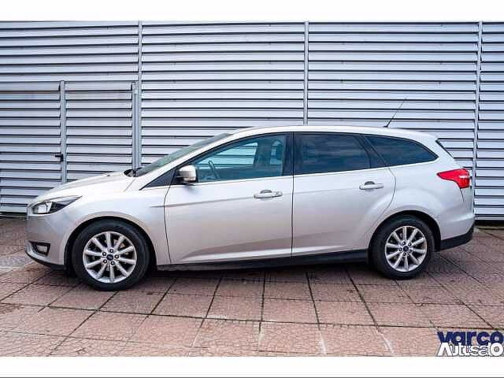 Ford Focus Station Wagon 1.5 TDCi 120 CV Start&Stop SW Titanium del 2016 usata a Milano (2)