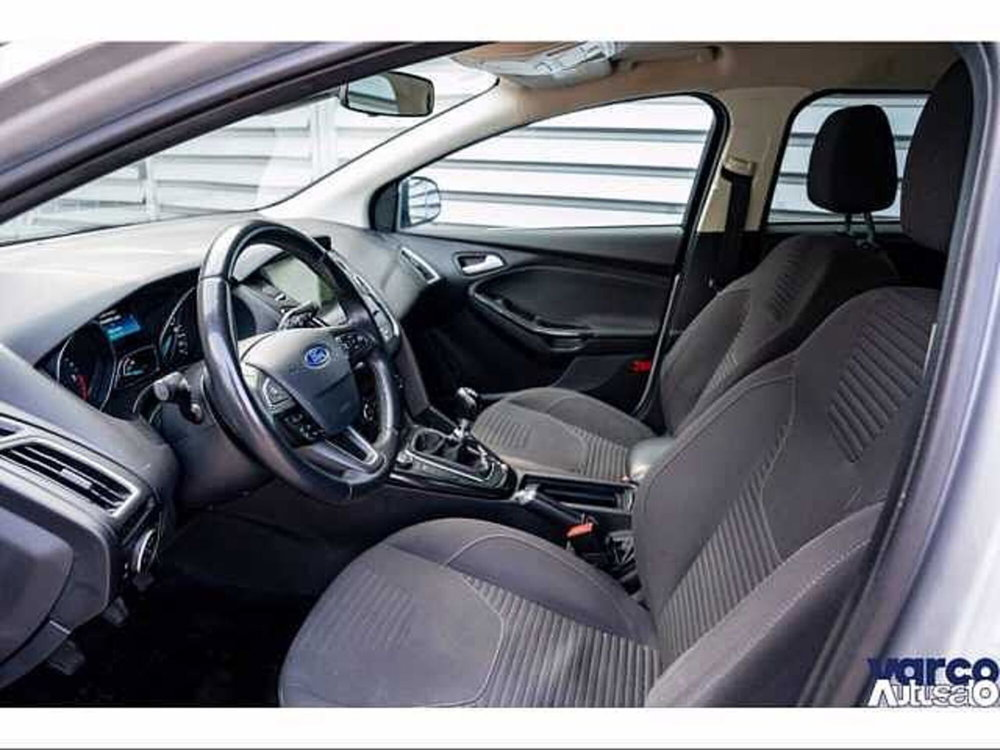 Ford Focus Station Wagon 1.5 TDCi 120 CV Start&Stop SW Titanium del 2016 usata a Milano (3)