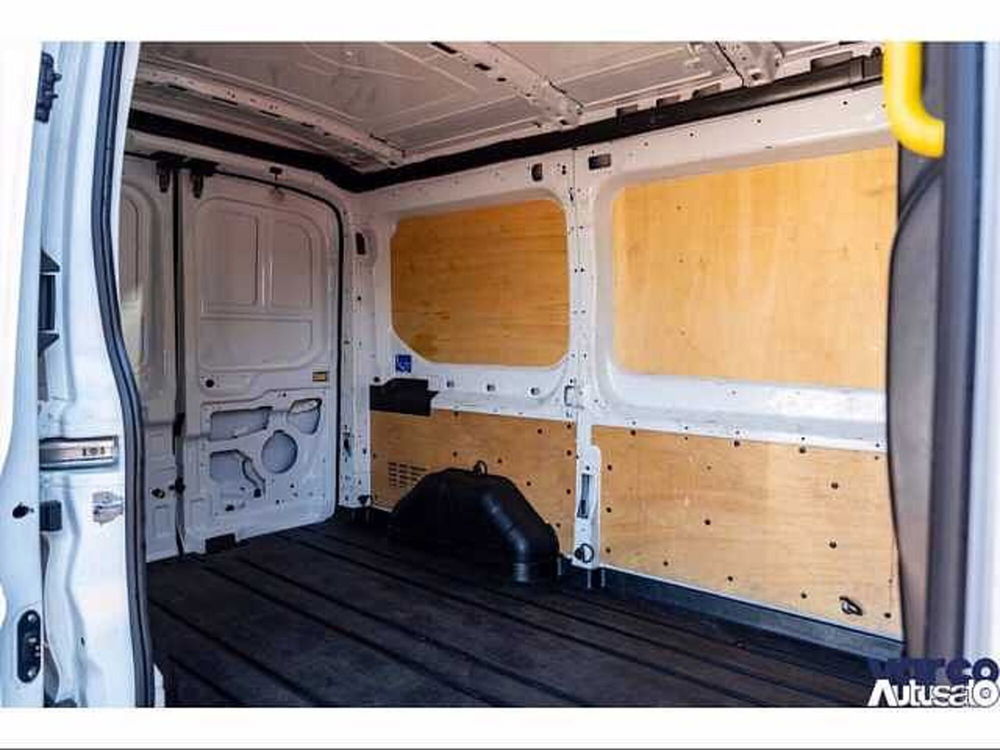 Ford Transit Custom Furgone usata a Milano (16)