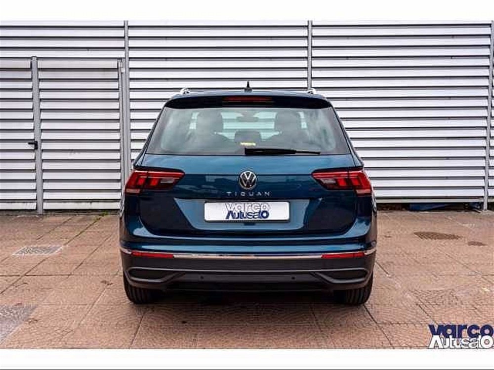 Volkswagen Tiguan 1.5 TSI 150 CV DSG ACT Life del 2021 usata a Milano (4)