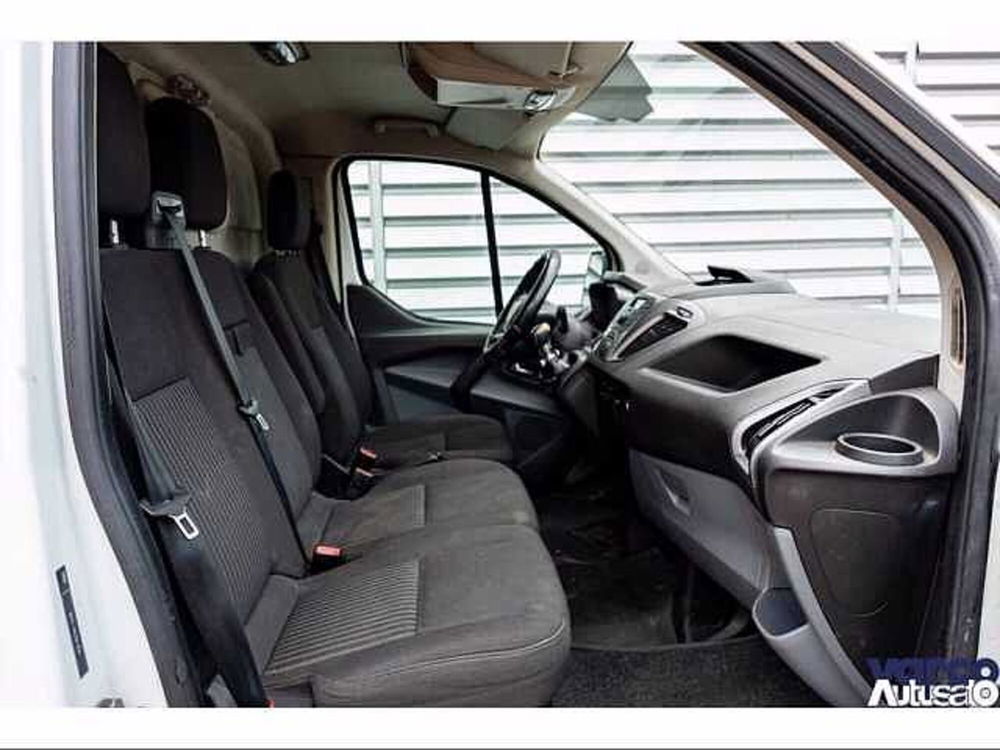 Ford Transit Custom Furgone usata a Milano (10)