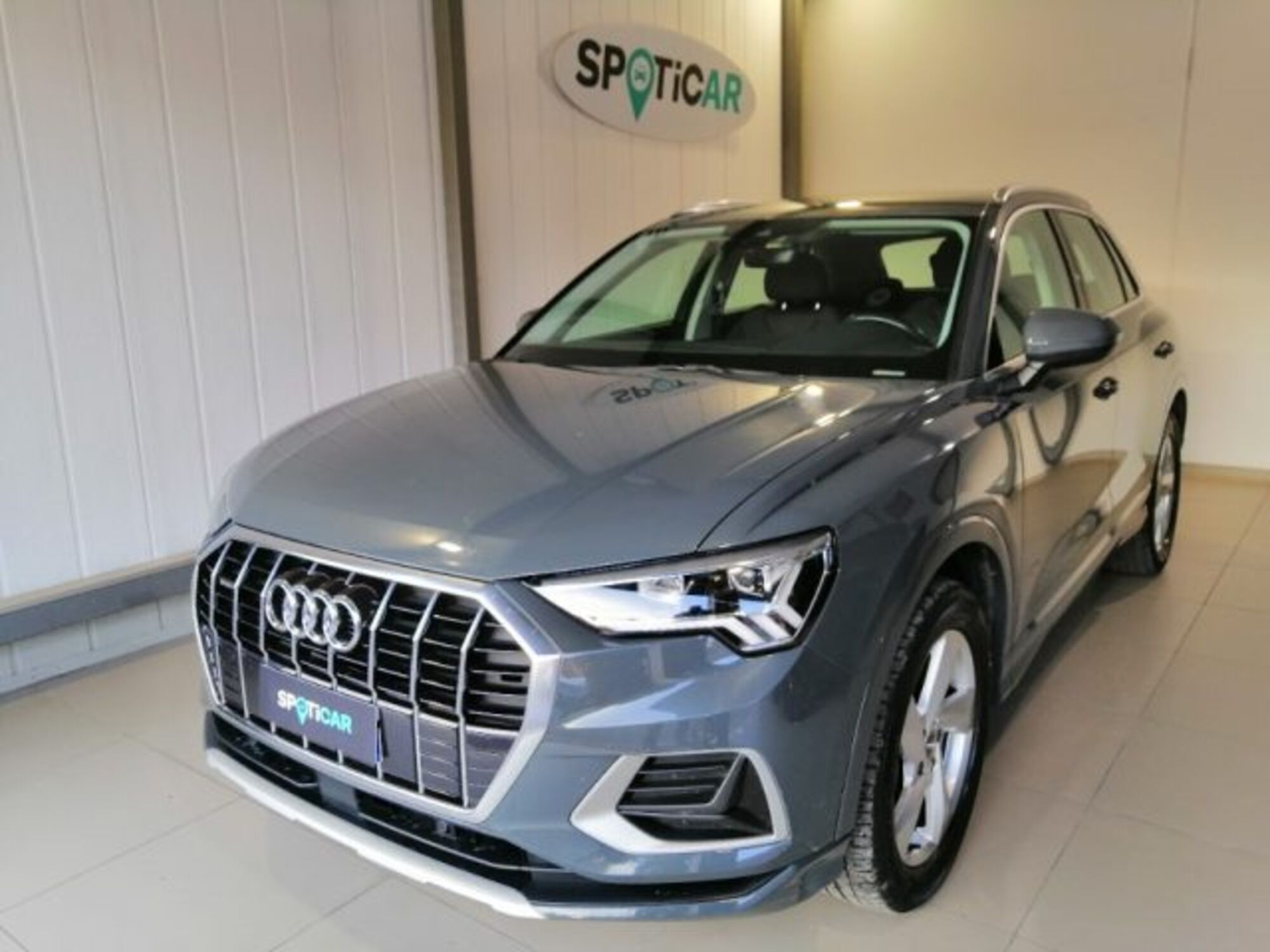 Audi Q3 40 TDI quattro S tronic Business  del 2019 usata a Perugia