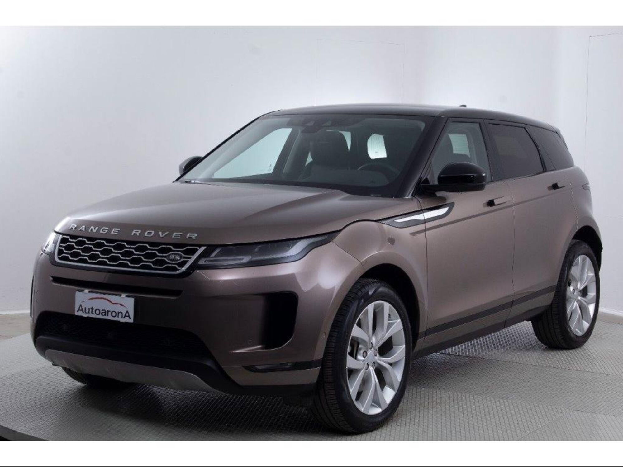 Land Rover Range Rover Evoque 2.0D I4 240 CV AWD Auto SE del 2020 usata a Paruzzaro