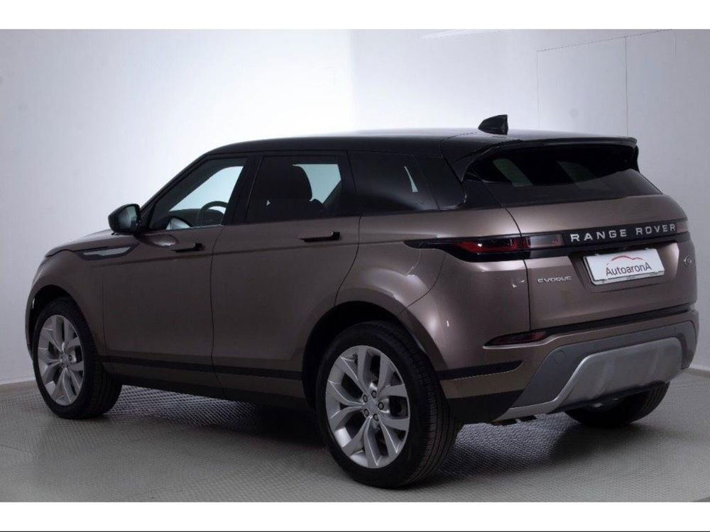 Land Rover Range Rover Evoque 2.0D I4 240 CV AWD Auto SE del 2020 usata a Paruzzaro (4)