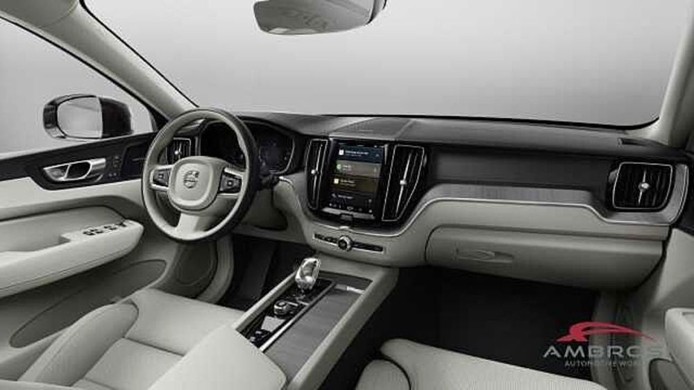 Volvo XC60 nuova a Viterbo (9)