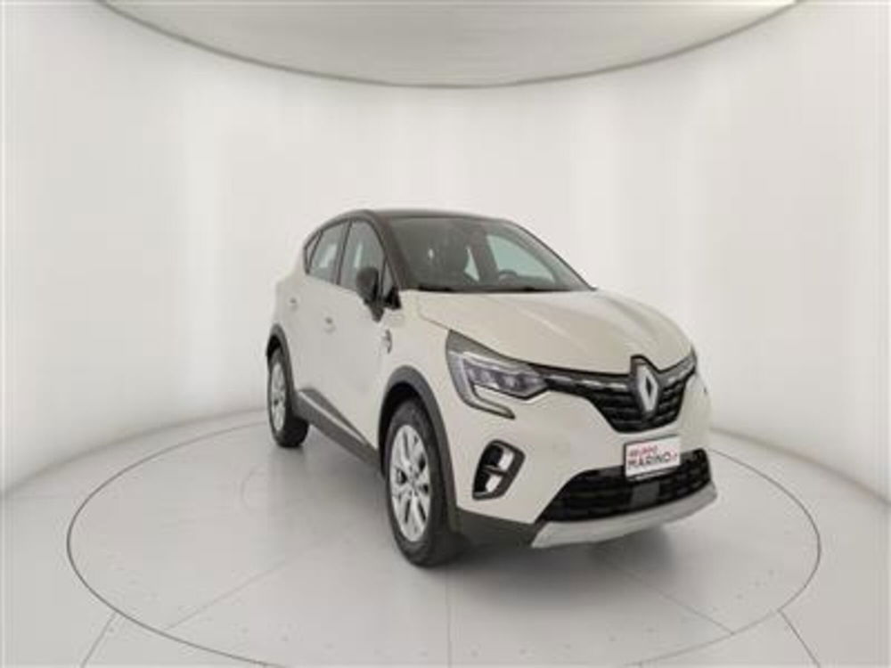 Renault Captur usata a Bari (11)