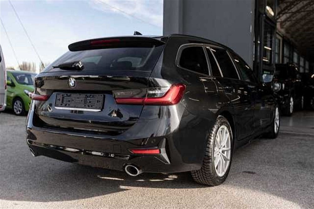 BMW Serie 3 Touring 320d xDrive  Business Advantage  del 2020 usata a Silea (2)