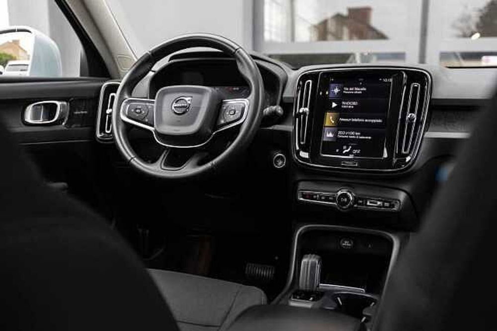 Volvo XC40 usata a Treviso (10)