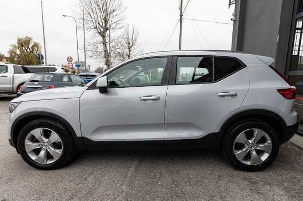 Volvo XC40 usata a Treviso (3)