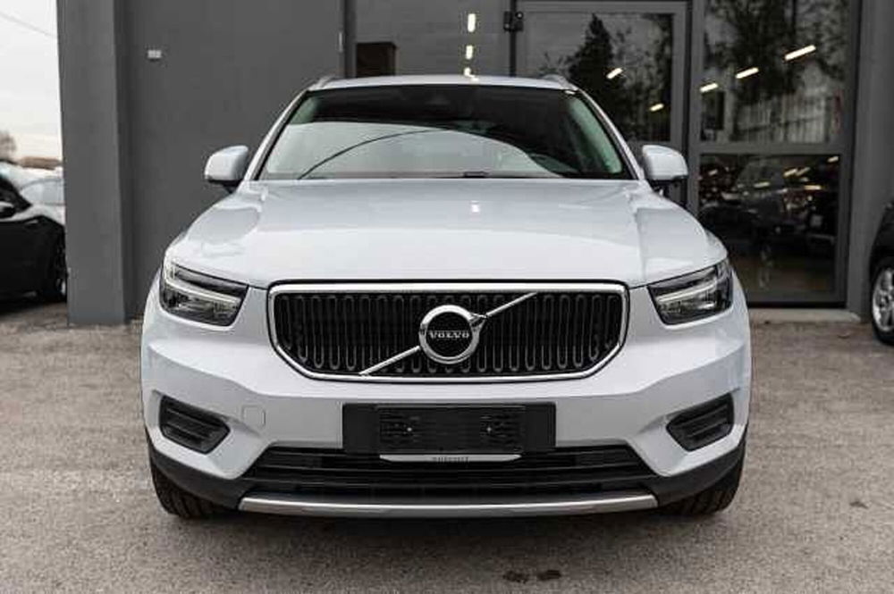 Volvo XC40 D3 AWD Geartronic Momentum  del 2019 usata a Silea (4)