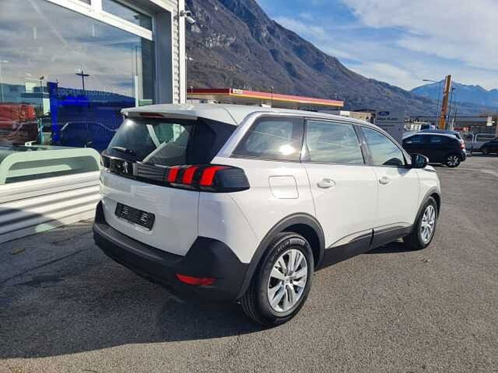 Peugeot 5008 usata a Treviso (4)