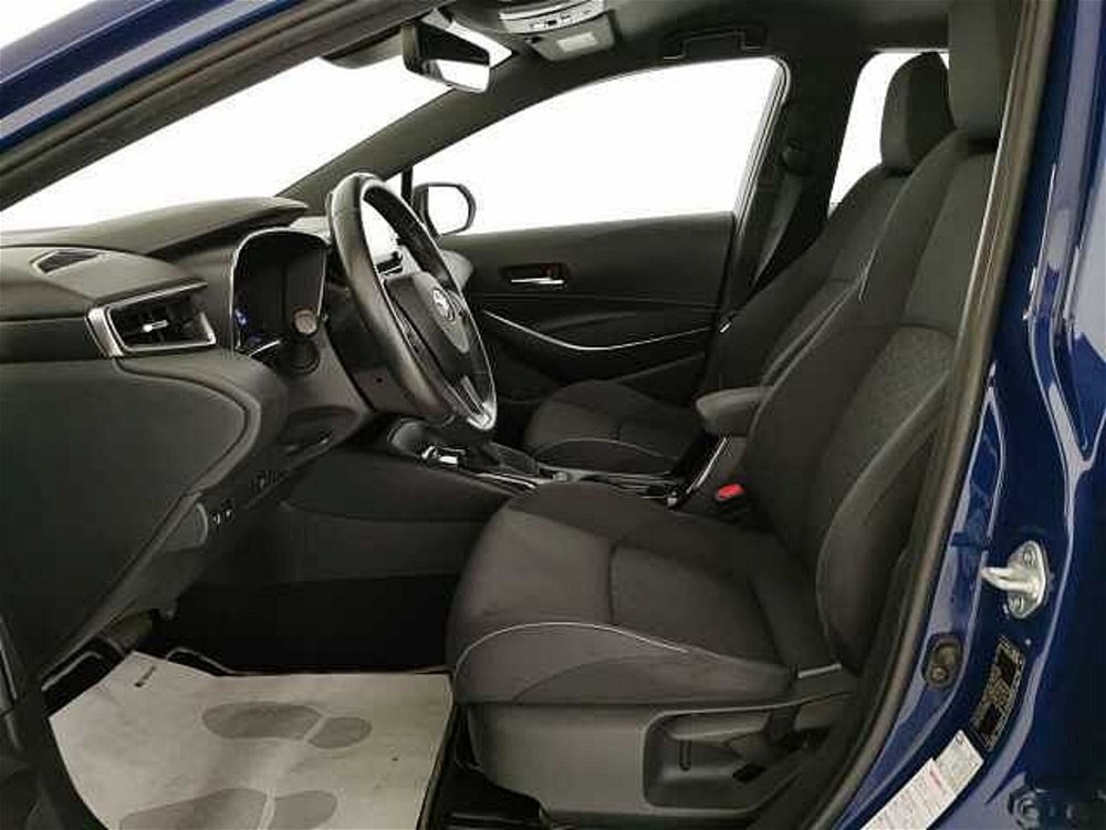 Toyota Corolla 1.8 Hybrid Active  del 2019 usata a San Giovanni Teatino (5)