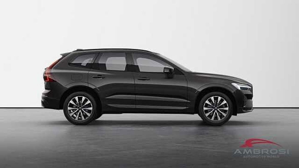 Volvo XC60 B4 (d) AWD automatico Plus Dark nuova a Viterbo (4)