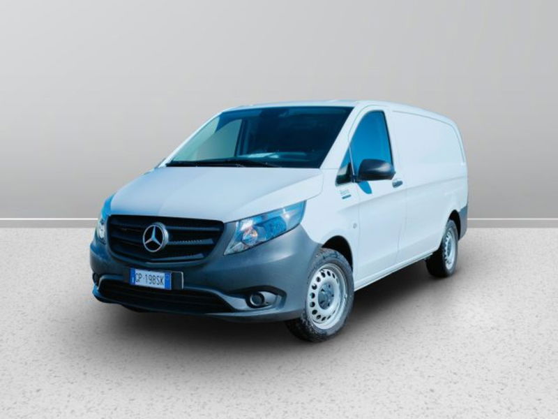 Mercedes-Benz Classe eVito Furgone 112 Furgone Long del 2023 usata a Mosciano Sant&#039;Angelo