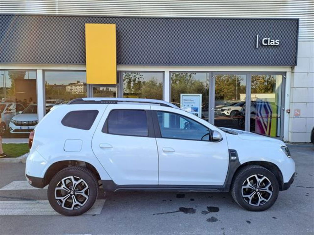 Dacia Duster usata a Livorno (8)