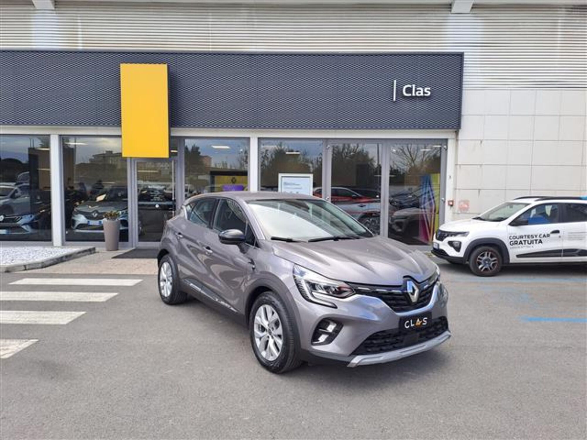 Renault Captur TCe 100 CV GPL FAP Intens  del 2020 usata a Livorno