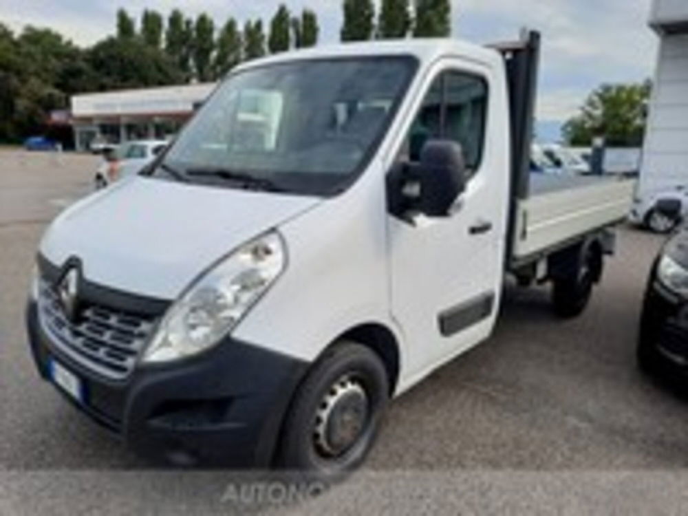 Renault Master Telaio T35 2.3 dCi 130 TP PM Cabinato Ice  del 2019 usata a Pordenone