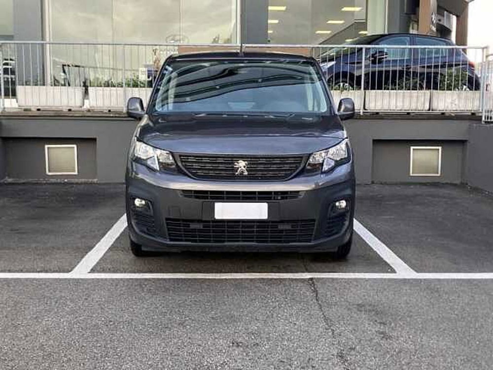 Peugeot Partner Furgone BlueHDi 100 S&S PC 1000Kg Furgone Premium  del 2019 usata a Ancona (2)