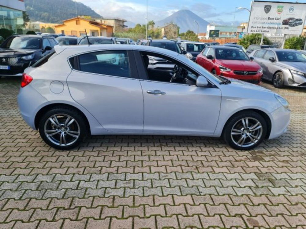 Alfa Romeo Giulietta usata a Frosinone (6)