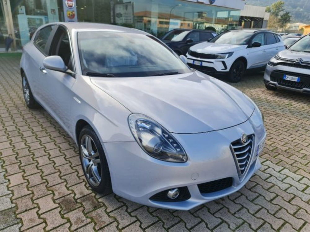 Alfa Romeo Giulietta usata a Frosinone (7)