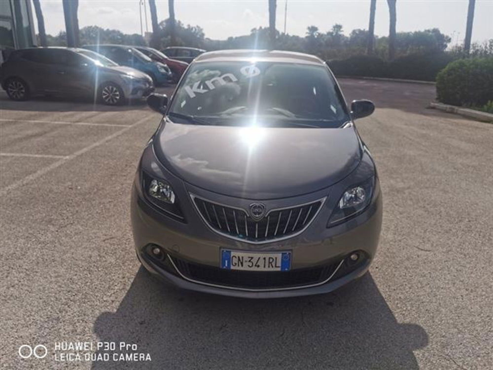 Lancia Ypsilon nuova a Brindisi