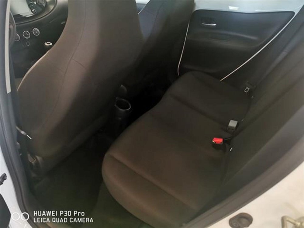 Toyota Aygo X 1.0 VVT-i 72 CV 5 porte Lounge del 2022 usata a Brindisi (2)