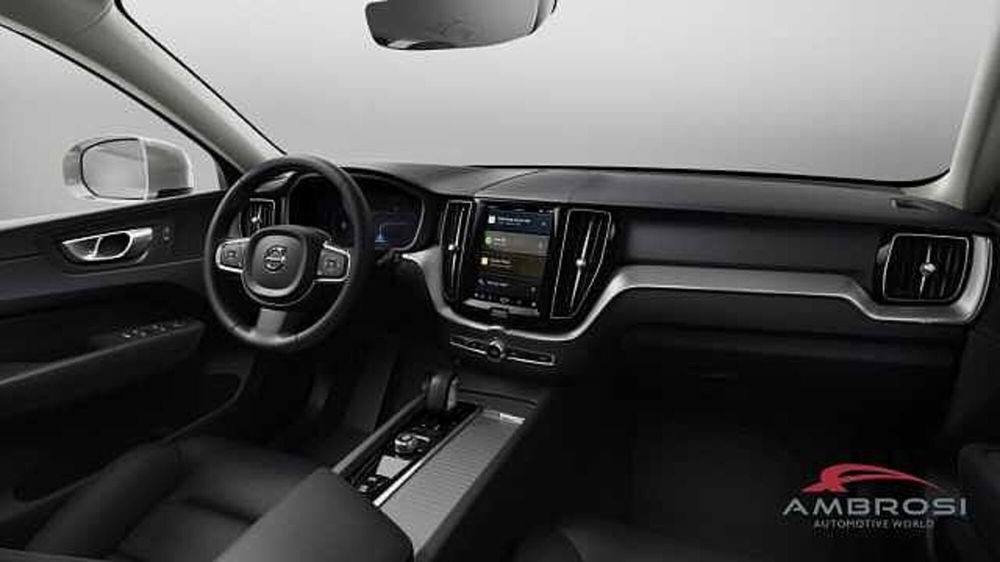 Volvo XC60 nuova a Viterbo (9)