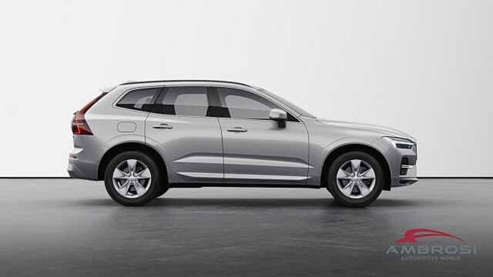 Volvo XC60 nuova a Viterbo (4)