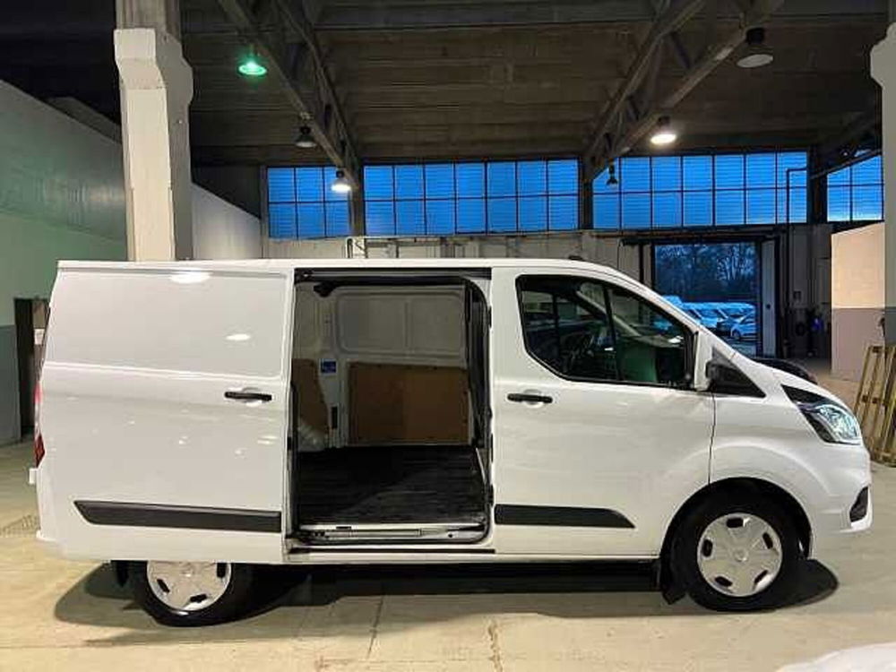 Ford Transit Custom Furgone usata a Milano (11)