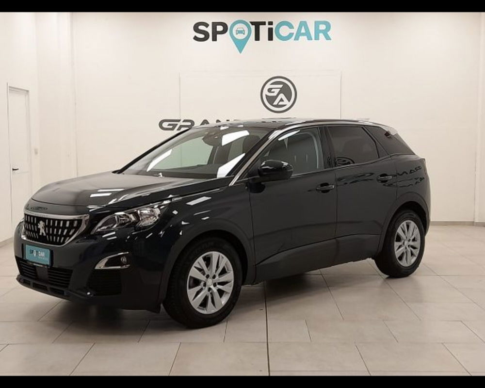 Peugeot 3008 BlueHDi 130 S&S Active  del 2019 usata a Alessandria