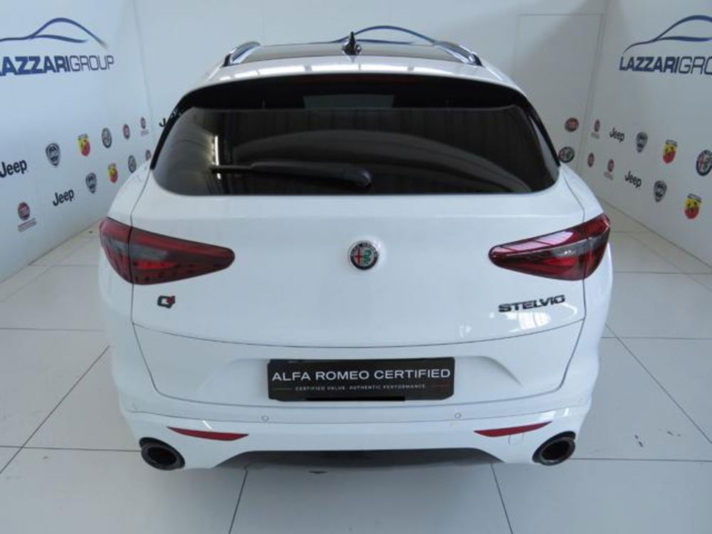 Alfa Romeo Stelvio usata a Lodi (7)