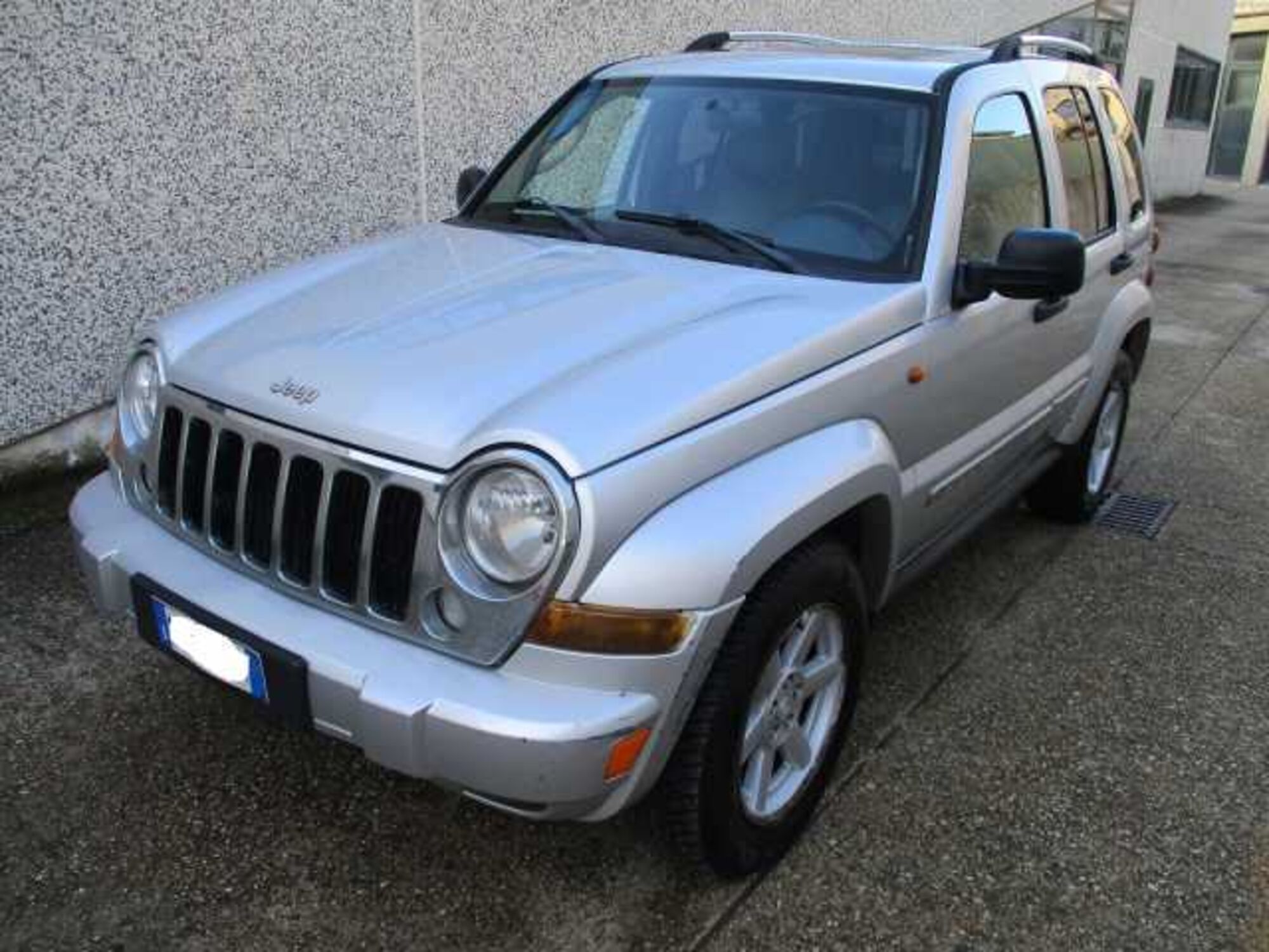 Jeep Cherokee 2.8 CRD Limited  del 2005 usata a Bracciano