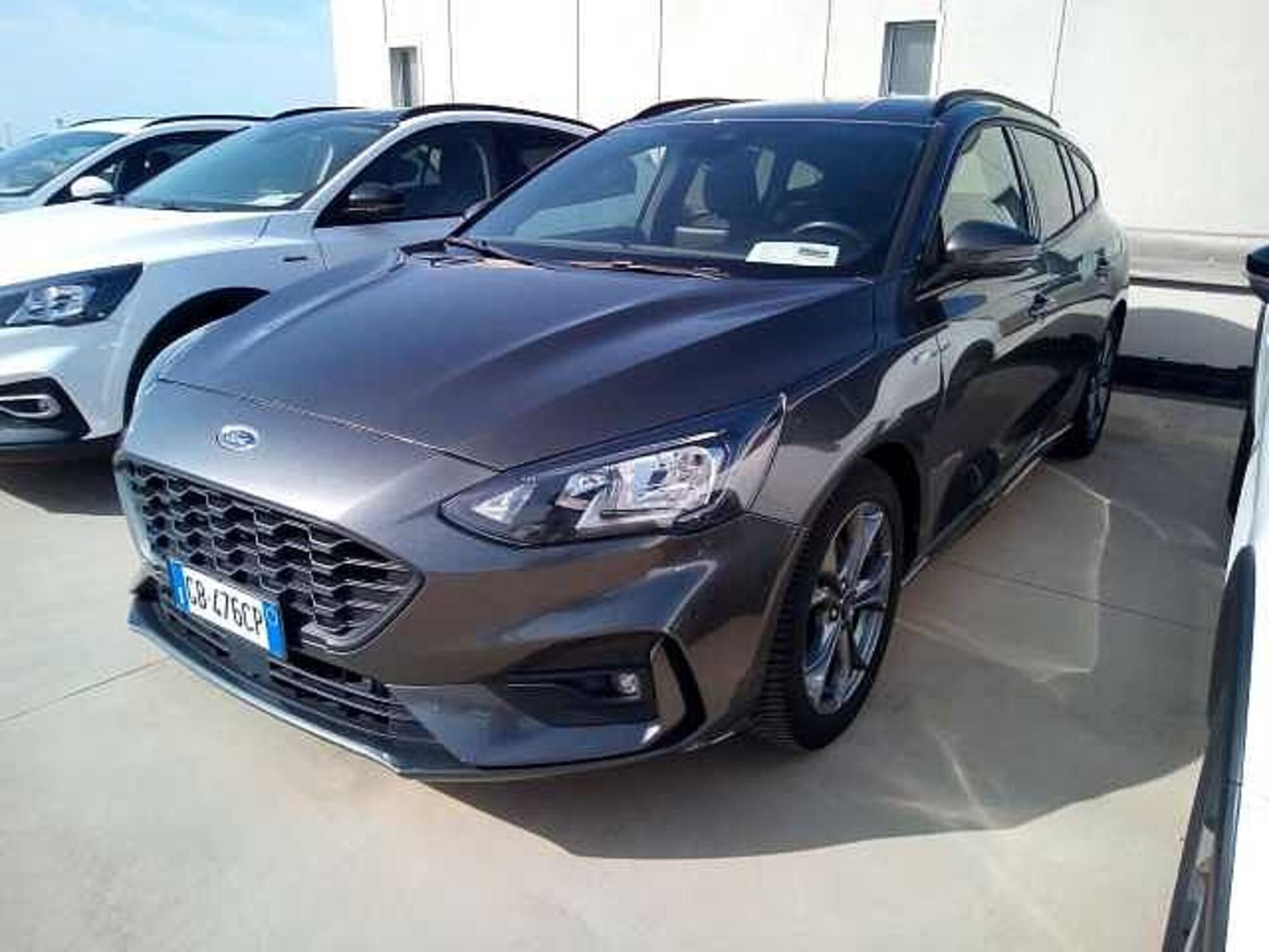 Ford Focus Station Wagon 1.5 EcoBlue 120 CV SW ST-Line  del 2020 usata a Cagliari