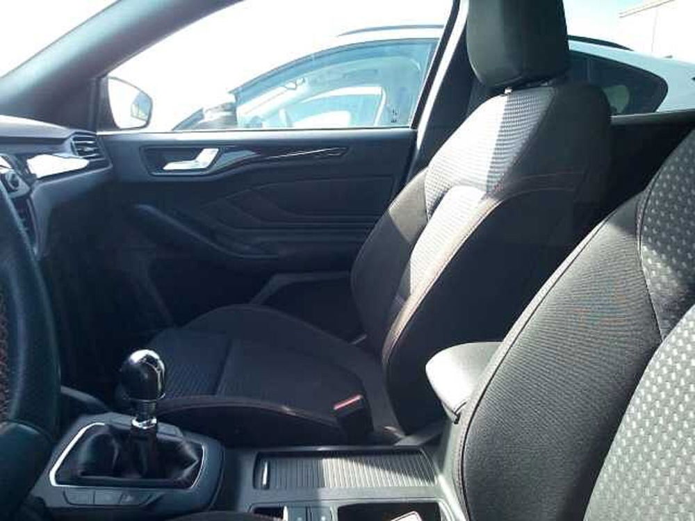 Ford Focus Station Wagon usata a Cagliari (10)