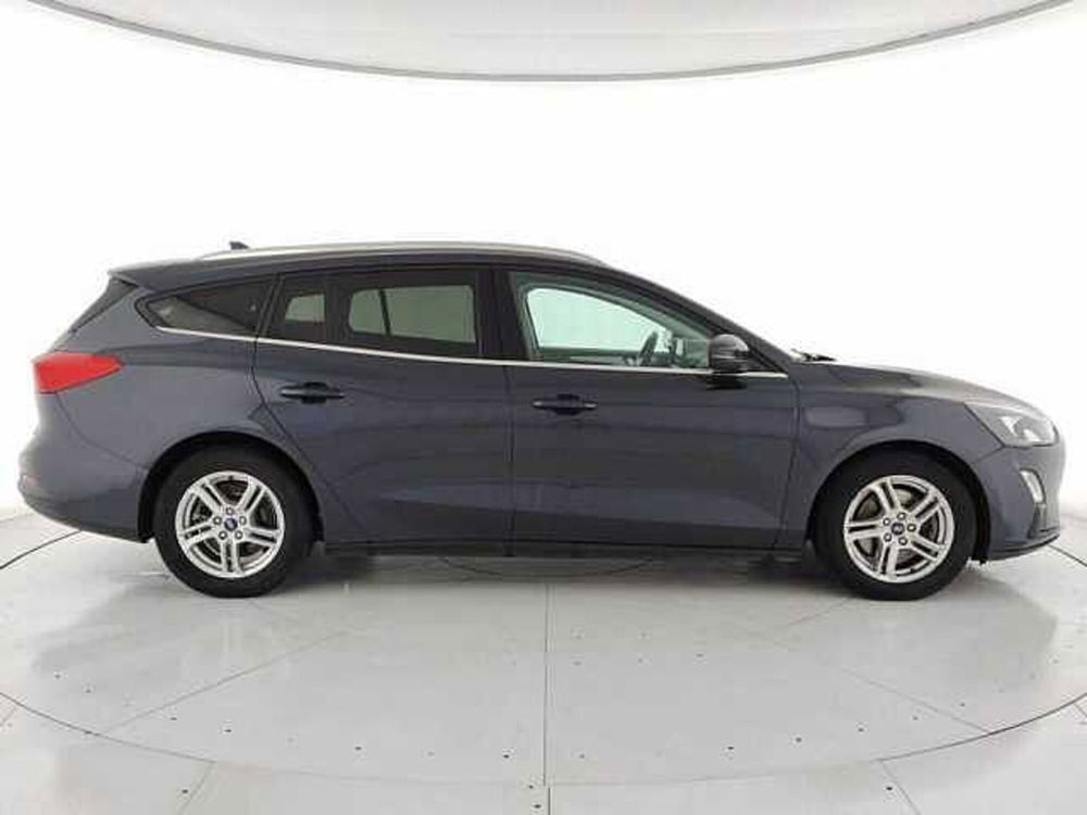 Ford Focus Station Wagon usata a Torino (7)