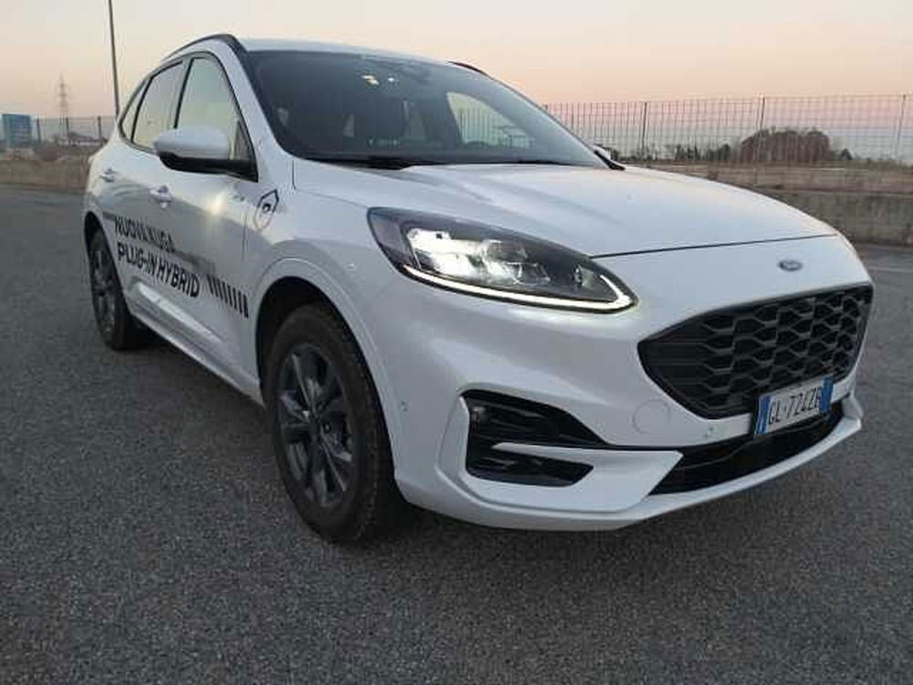 Ford Kuga usata a Milano (10)