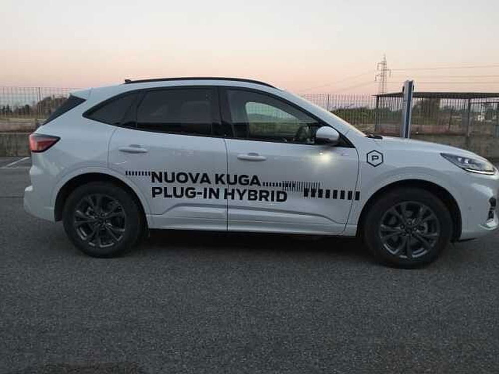 Ford Kuga usata a Milano (11)