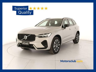 Volvo XC60 B4 automatico Plus Dark  nuova a Modena